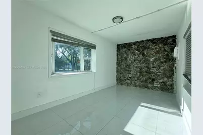 12780 NW 16th Ave, North Miami, FL 33167 - Photo 8