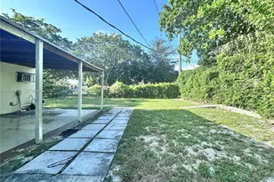 12780 NW 16th Ave, North Miami, FL 33167 - Photo 12