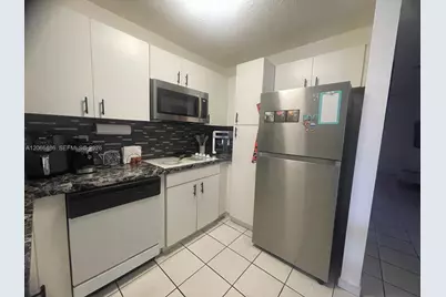 4689 NW 9th St #207, Miami, FL 33126 - Photo 4