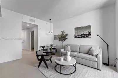 159 NE 6th St #5103, Miami, FL 33132 - Photo 6