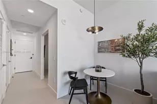 159 NE 6th St, Miami, FL 33132 - Photo 4