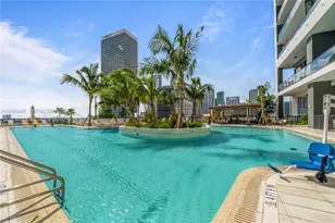 159 NE 6th St, Miami, FL 33132 - Photo 20