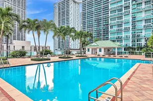 41 SE 5th St, Miami, FL 33131 - Photo 20