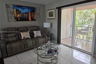 509 Hibiscus Ave, Pompano Beach, FL 33062 - Photo 16