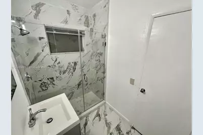 218 Santillane Ave #21, Coral Gables, FL 33134 - Photo 14