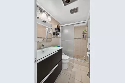 180 NE 12th Ave #11D, Hallandale Beach, FL 33009 - Photo 10
