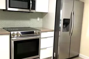 8830 SW 123rd Ct, Miami, FL 33186 - Photo 2