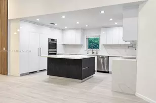 2616 Oakbrook Ct, Weston, FL 33332 - Photo 10