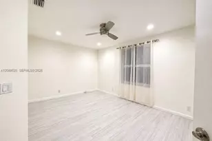 2616 Oakbrook Ct, Weston, FL 33332 - Photo 14