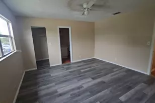 954 SW 74th Ave, North Lauderdale, FL 33068 - Photo 18