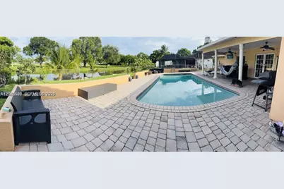 1230 NW 74th Ave, Plantation, FL 33313 - Photo 2
