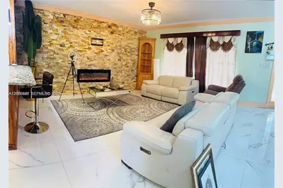 1230 NW 74th Ave, Plantation, FL 33313 - Photo 4
