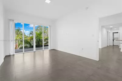 2010 SW 25th Ter #204, Miami, FL 33133 - Photo 8
