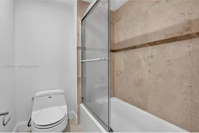 359 Lakeview Dr #102, Weston, FL 33326 - Photo 22