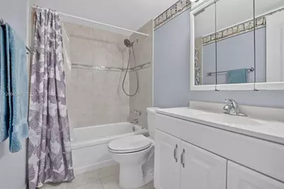 580 Egret Dr #108, Hallandale Beach, FL 33009 - Photo 26
