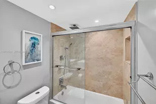 2030 S Ocean Dr, Hallandale Beach, FL 33009 - Photo 30