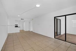 220 Lakeview Dr, Weston, FL 33326 - Photo 16