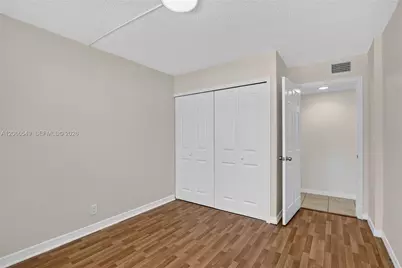 220 Lakeview Dr #210, Weston, FL 33326 - Photo 26