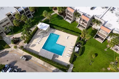 220 Lakeview Dr #210, Weston, FL 33326 - Photo 38