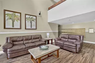 220 Lakeview Dr, Weston, FL 33326 - Photo 32