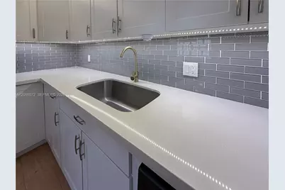 801 SW 133rd Ter #118K, Pembroke Pines, FL 33027 - Photo 6