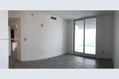 315 NE 3rd Ave #2009, Fort Lauderdale, FL 33301 - Photo 8
