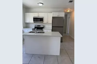 2635 NW 24th Ave, Miami, FL 33142 - Photo 4