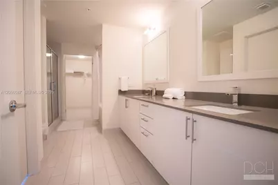 999 SW 1st Ave #2915, Miami, FL 33130 - Photo 20