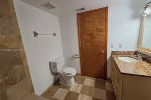 [Address not provided], Hallandale Beach, FL 33009 - Photo 14