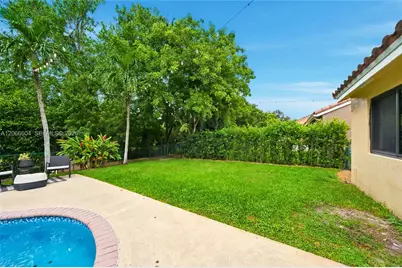 402 SW 200th Ter, Pembroke Pines, FL 33029 - Photo 34
