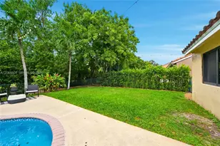 402 SW 200th Terrace, Pembroke Pines, FL 33029 - Photo 34