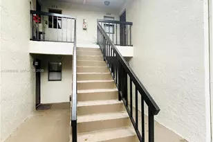 9702 Hammocks Blvd, Miami, FL 33196 - Photo 20