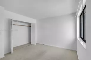 860 NW 106th Ave, Miami, FL 33172 - Photo 26
