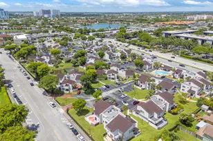 860 NW 106th Ave, Miami, FL 33172 - Photo 34