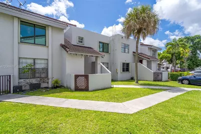 860 NW 106th Ave #3B3-5, Miami, FL 33172 - Photo 2