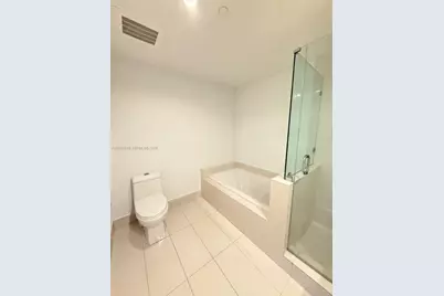1100 S Miami Av #2911, Miami, FL 33130 - Photo 16