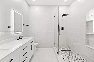9370 Boca Gardens Pkwy, Boca Raton, FL 33496 - Photo 10