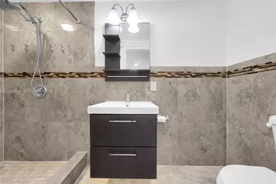 1041 NE 9th Ave #A1, Fort Lauderdale, FL 33304 - Photo 18