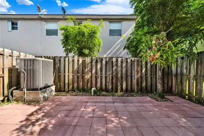 9318 SW 220th St, Cutler Bay, FL 33190 - Photo 34