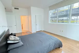 244 Biscayne Blvd, Miami, FL 33132 - Photo 6