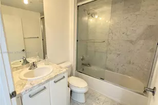244 Biscayne Blvd, Miami, FL 33132 - Photo 14