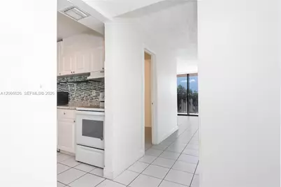16751 NE 9th Ave #401, North Miami Beach, FL 33162 - Photo 24