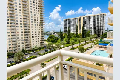 251 174th St #706, Sunny Isles Beach, FL 33160 - Photo 26