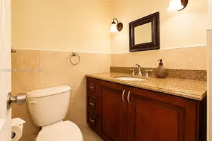 251 174th St, Sunny Isles Beach, FL 33160 - Photo 12