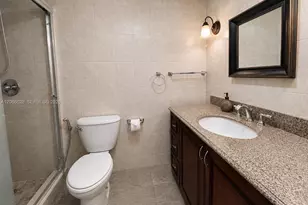 251 174th St, Sunny Isles Beach, FL 33160 - Photo 22