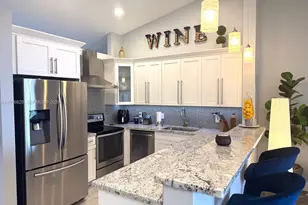 206 Liberty Ct, Deerfield Beach, FL 33442 - Photo 14