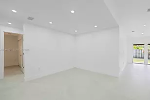 21505 SW 89th Path, Cutler Bay, FL 33189 - Photo 6