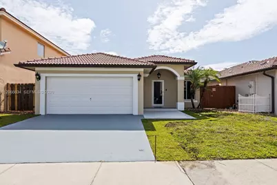 21505 SW 89th Path, Cutler Bay, FL 33189 - Photo 2