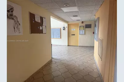 8775 Park Blvd #123, Miami, FL 33172 - Photo 26
