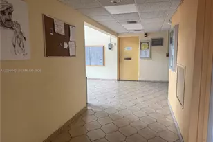 8775 Park Blvd, Miami, FL 33172 - Photo 26